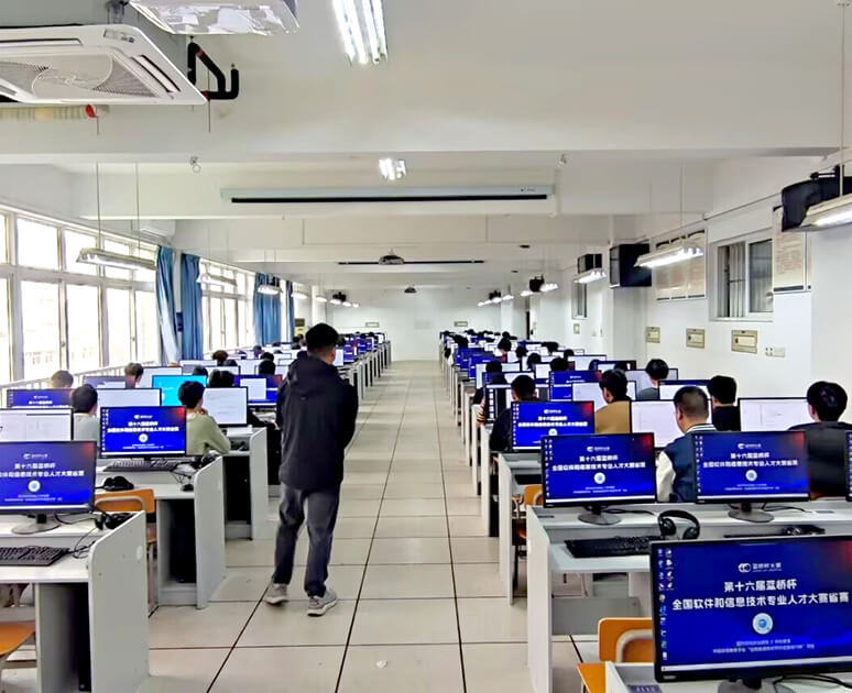 卡片 3